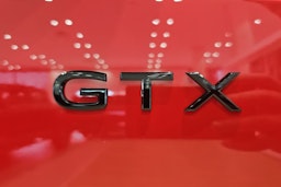 punainen Volkswagen ID. Buzz 2026 kuva 16.