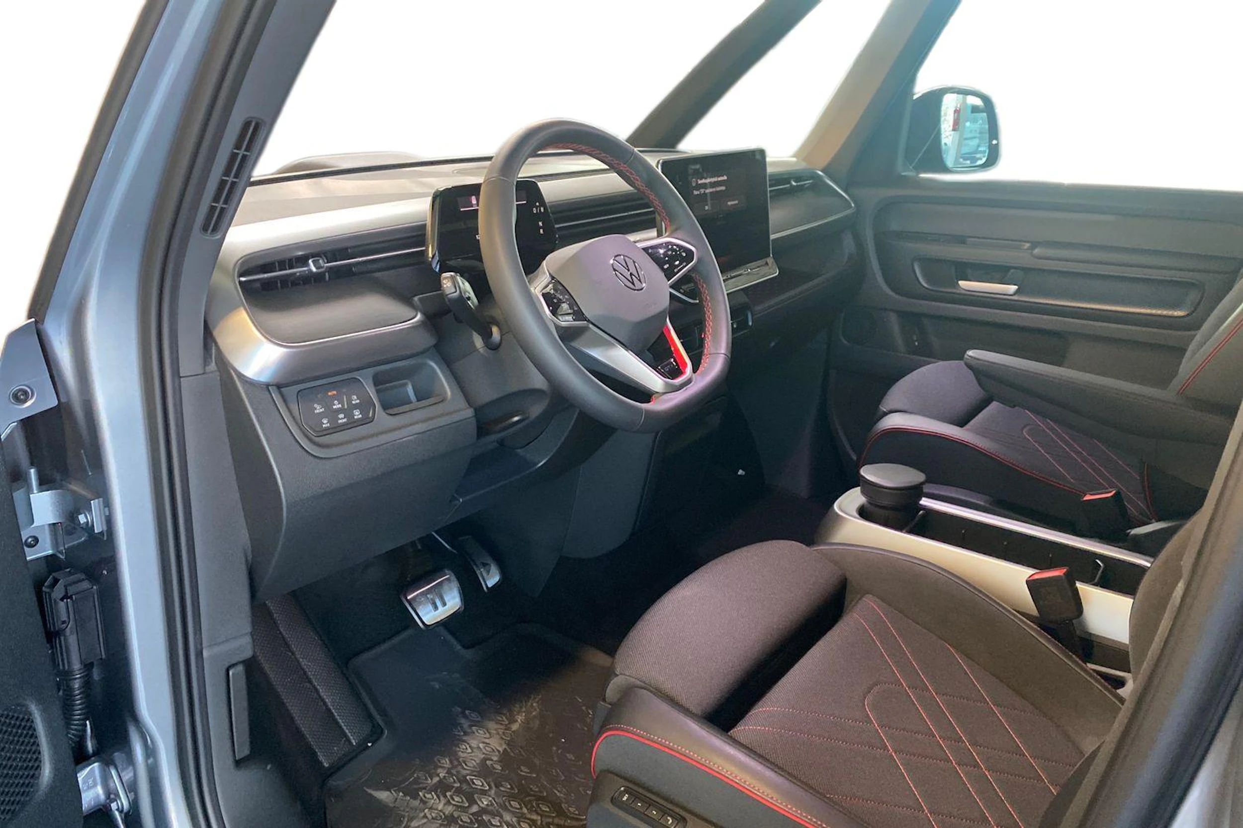 harmaa Volkswagen ID. Buzz 2026 kuva 8.