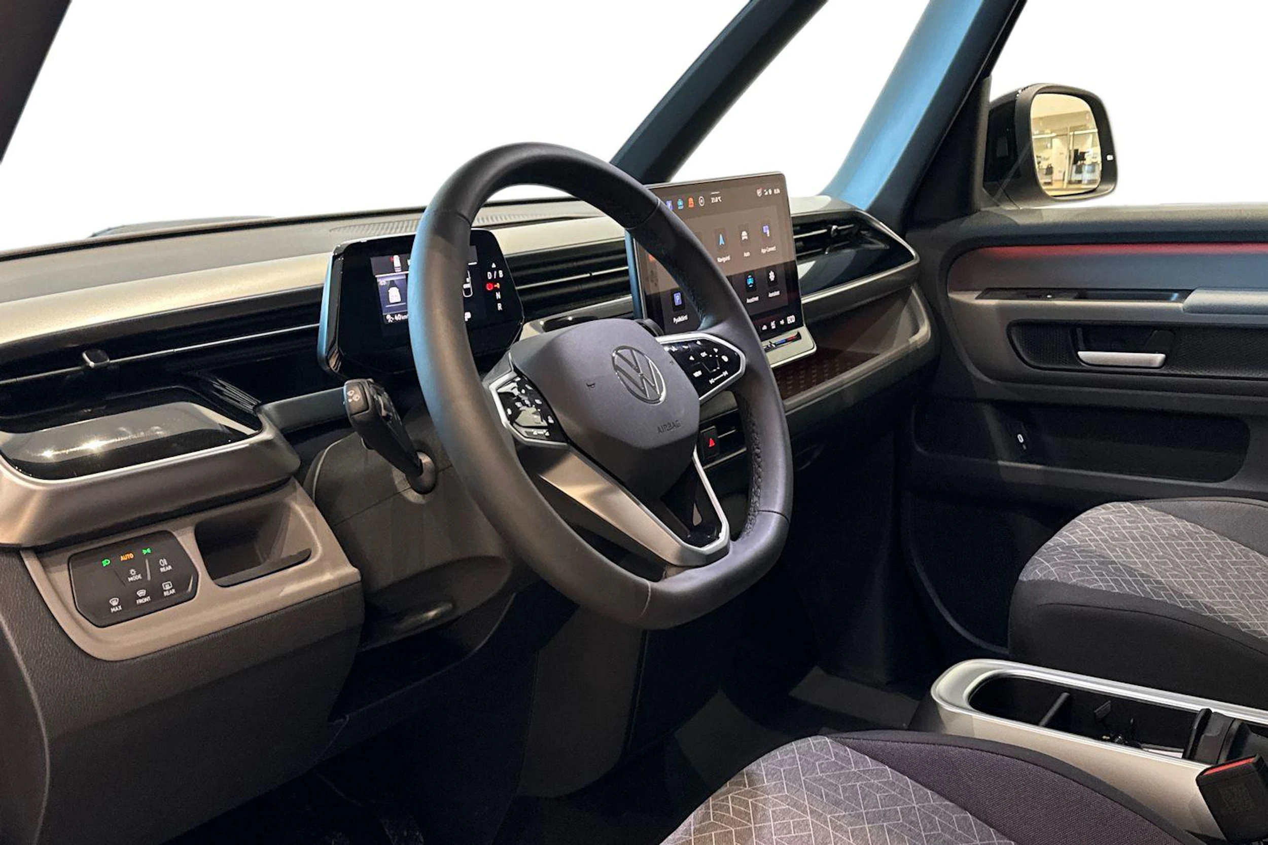 met. harmaa Volkswagen ID. Buzz 2026 kuva 8.