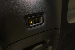 met. harmaa Volkswagen ID. Buzz 2026 kuva 14.