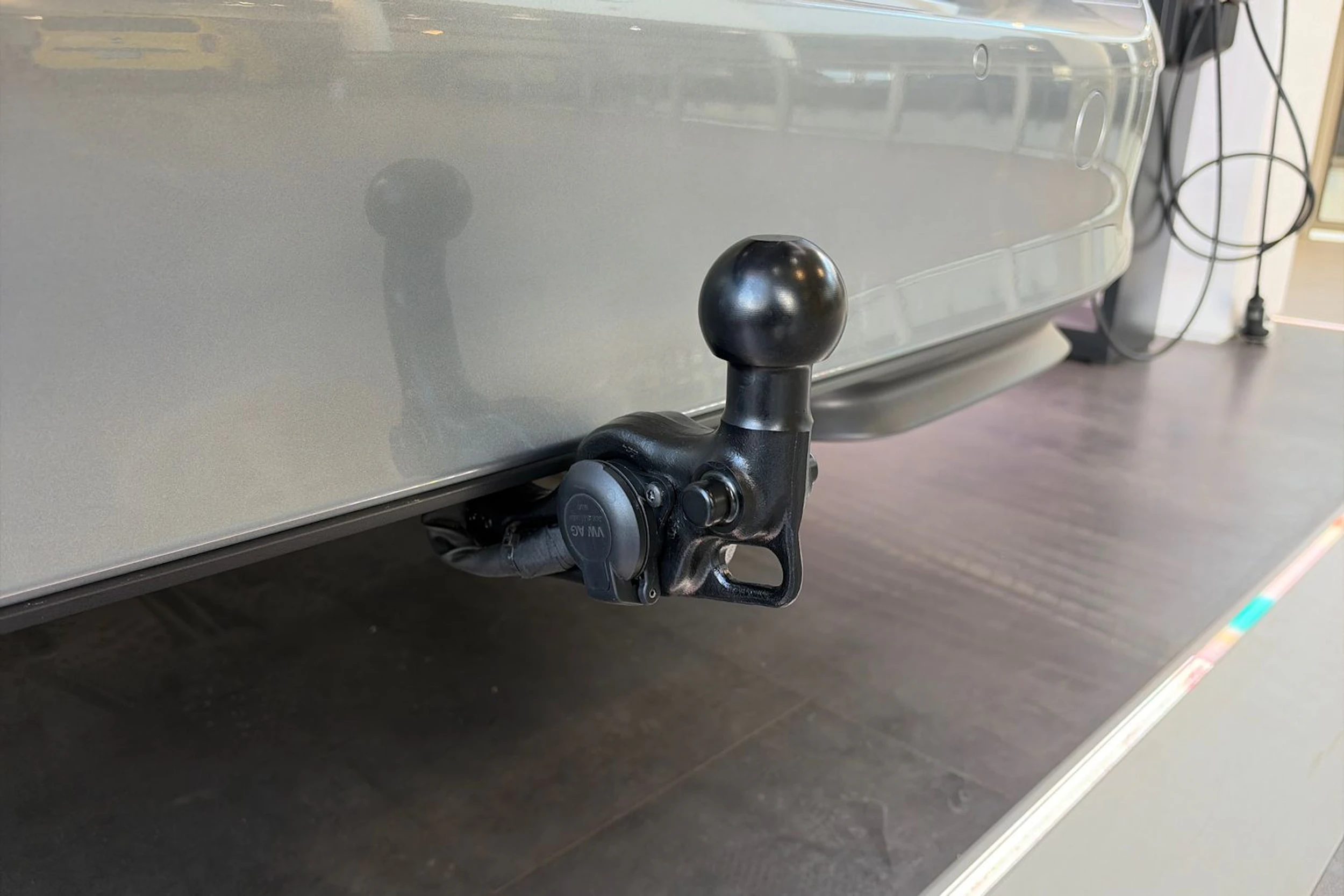 Harmaa Volkswagen ID. Buzz 2026 kuva 17.