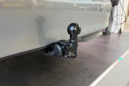 Harmaa Volkswagen ID. Buzz 2026 kuva 17.