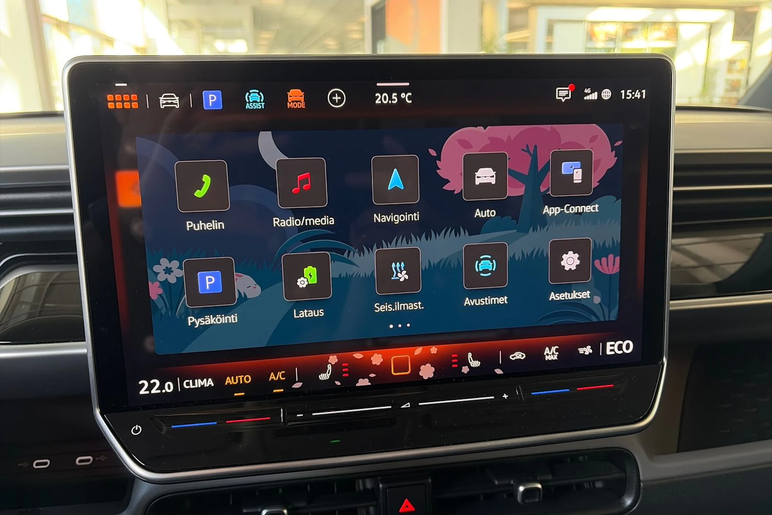 Harmaa Volkswagen ID. Buzz 2026 kuva 22.