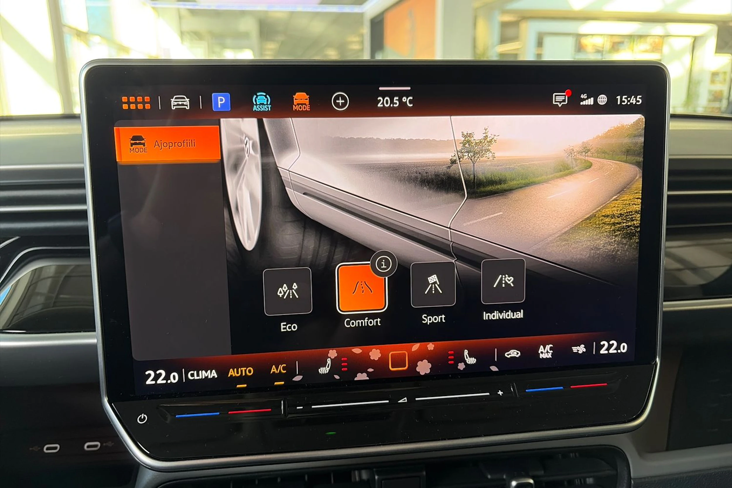 Harmaa Volkswagen ID. Buzz 2026 kuva 35.