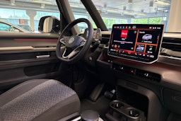 met. harmaa Volkswagen ID. Buzz 2026 kuva 14.