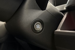 met. harmaa Volkswagen ID. Buzz 2026 kuva 22.