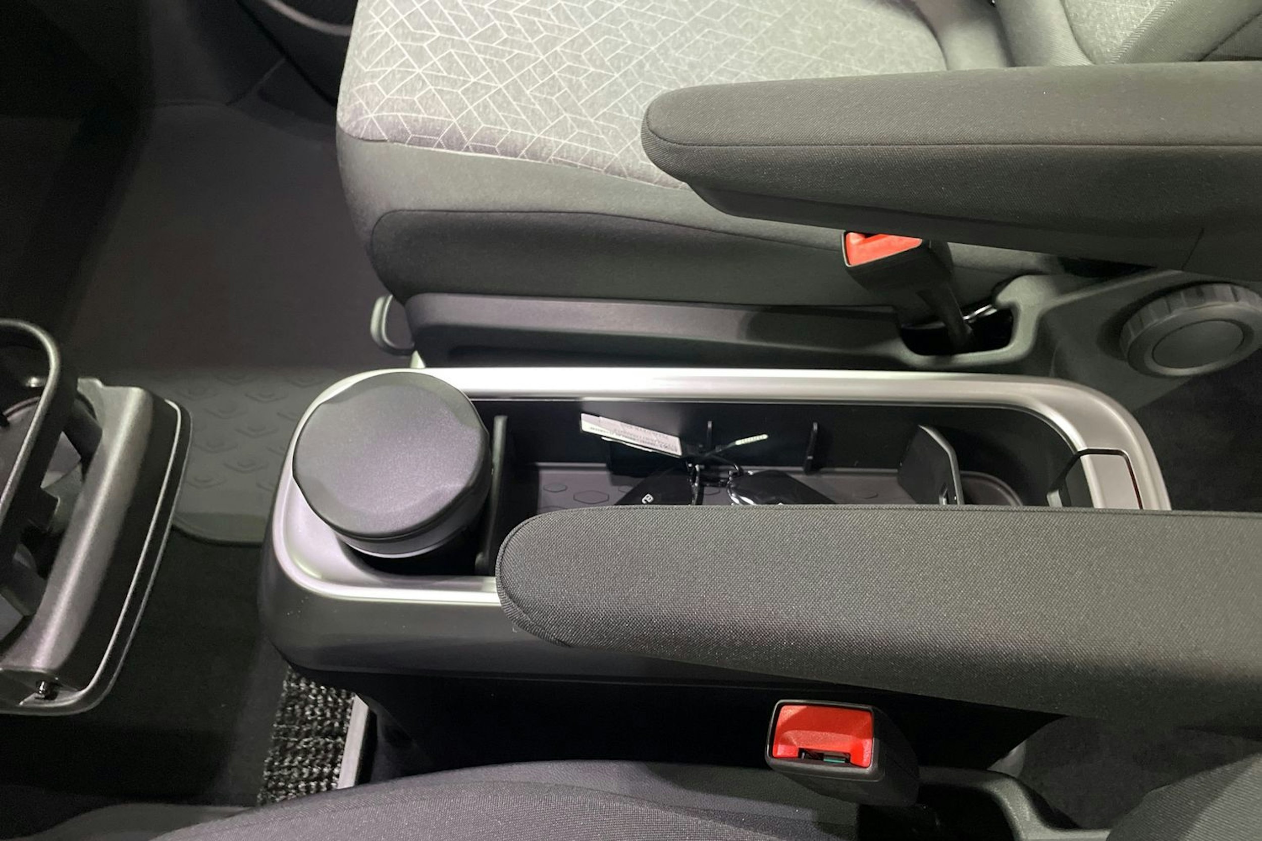 hopea Volkswagen ID. Buzz 2026 kuva 10.