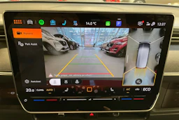 punainen Volkswagen ID. Buzz 2026 kuva 15.