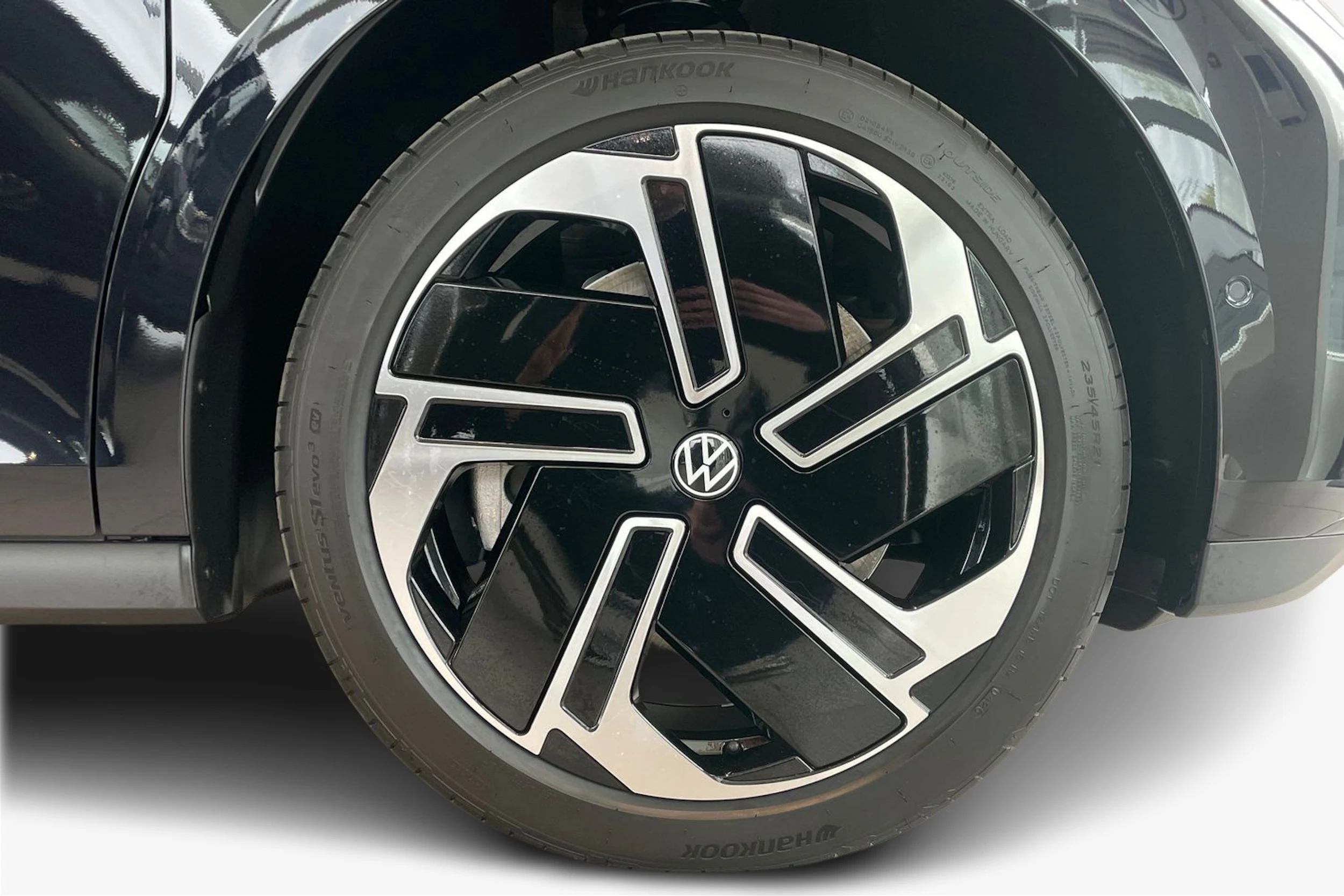 musta Volkswagen ID. Buzz 2026 kuva 12.