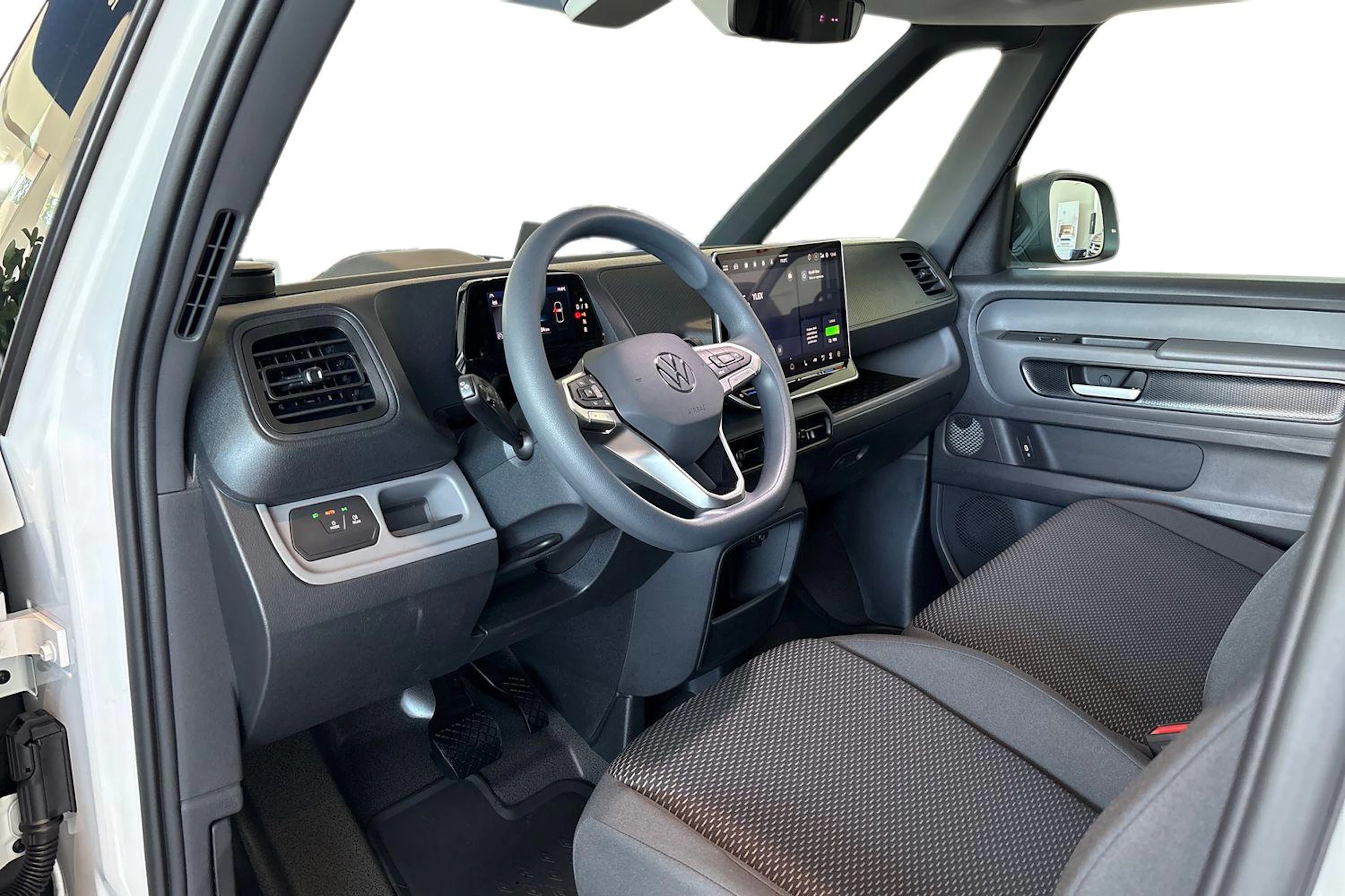 valkoinen Volkswagen ID. Buzz 2026 kuva 8.