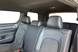 Valkoinen Volkswagen ID. Buzz 2026 kuva 11.