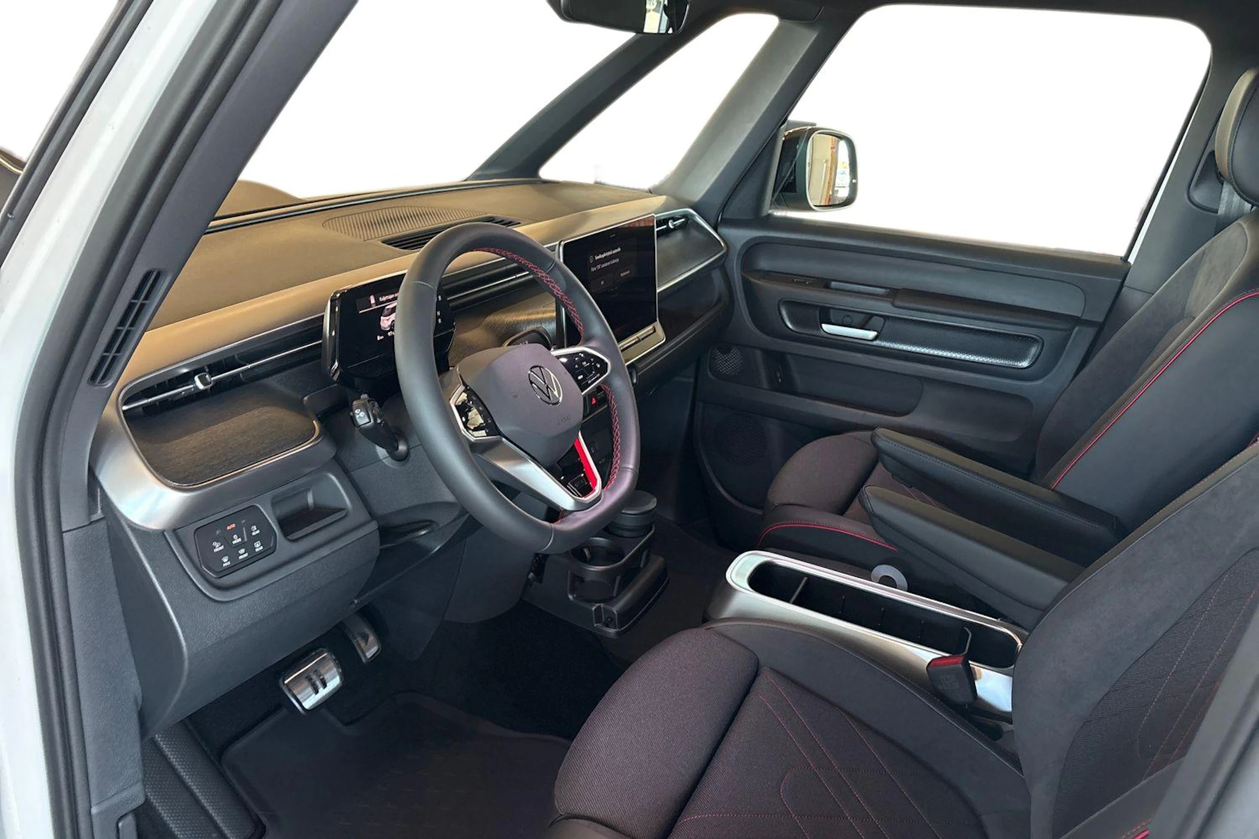 valkoinen Volkswagen ID. Buzz 2026 kuva 6.