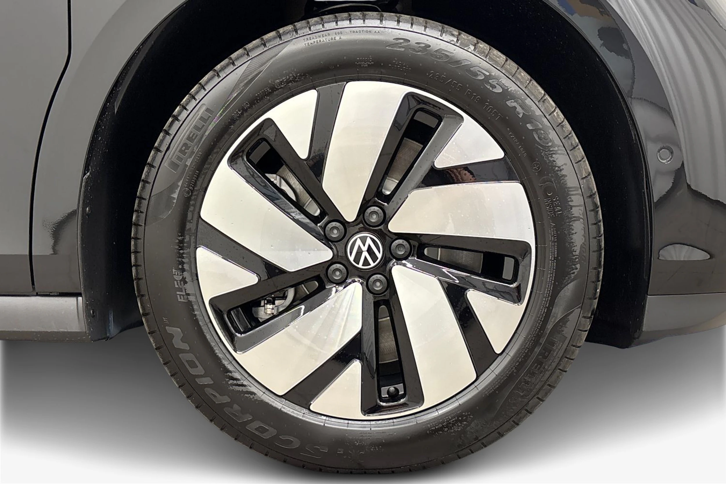 met. musta Volkswagen ID. Buzz 2027 kuva 12.