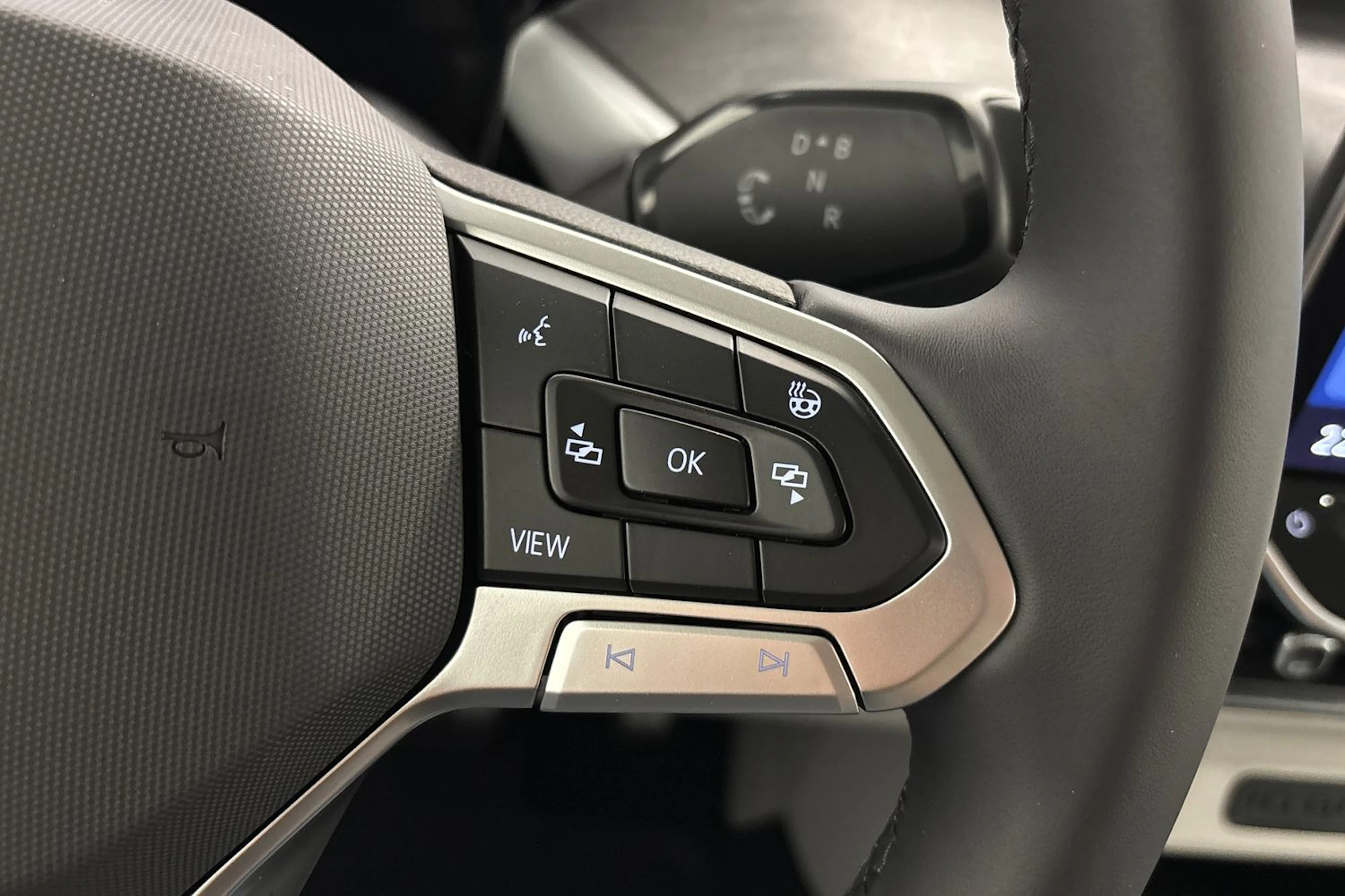 met. musta Volkswagen ID. Buzz 2027 kuva 17.