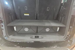 met. musta Volkswagen ID. Buzz 2027 kuva 16.