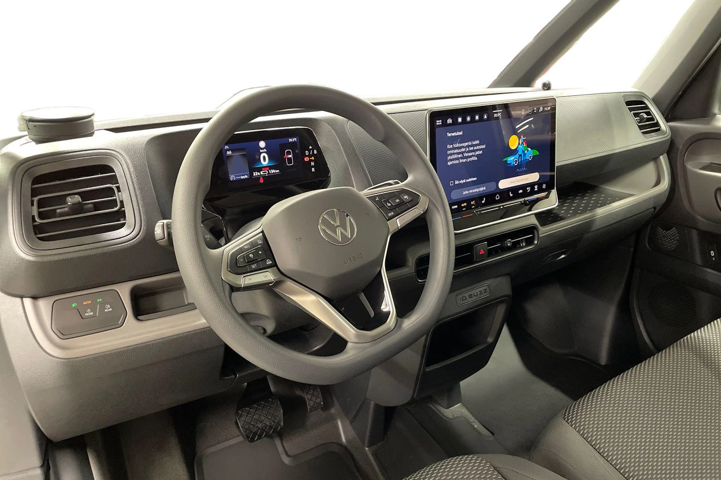 valkoinen Volkswagen ID. Buzz Cargo 2027 kuva 8.