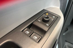 harmaa Volkswagen ID. Buzz 2027 kuva 13.