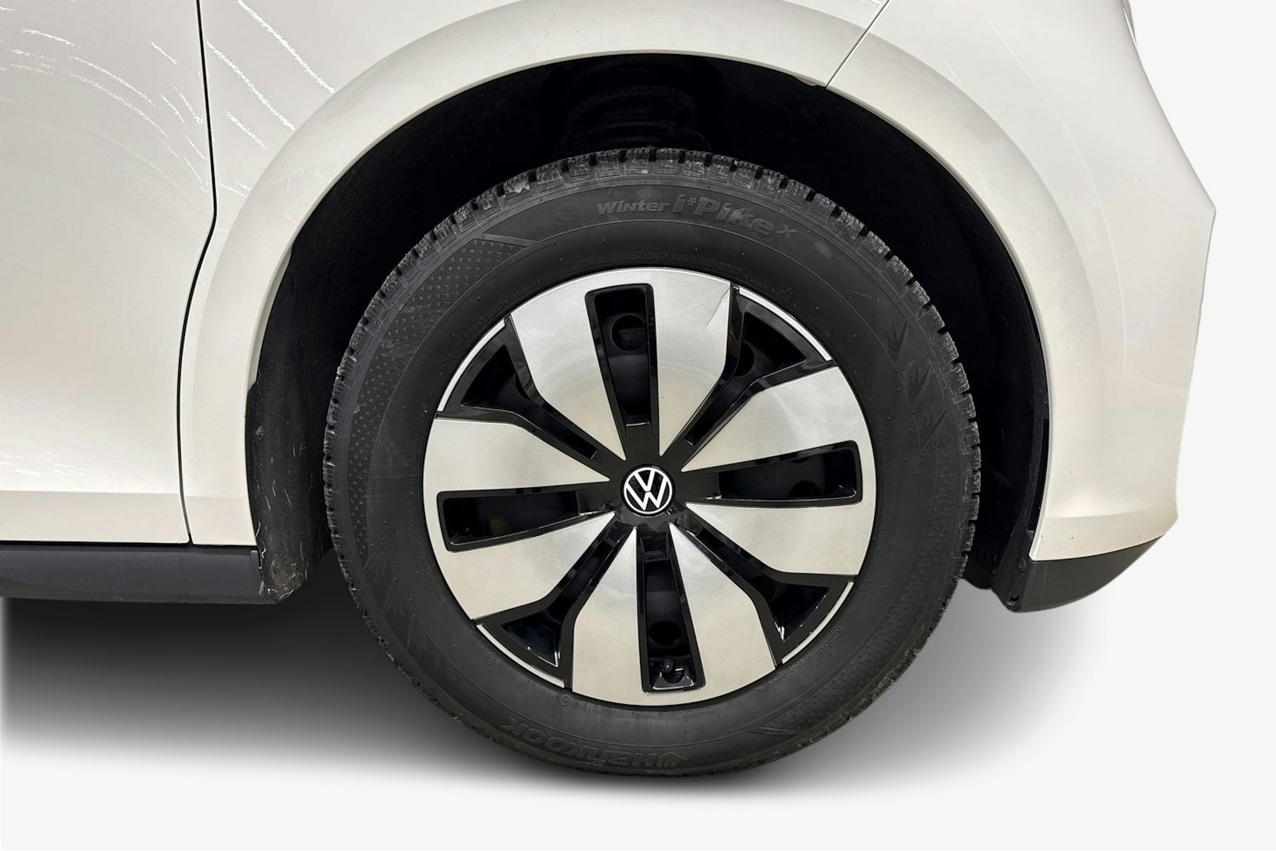 valkoinen Volkswagen ID. Buzz Cargo 2022 kuva 12.