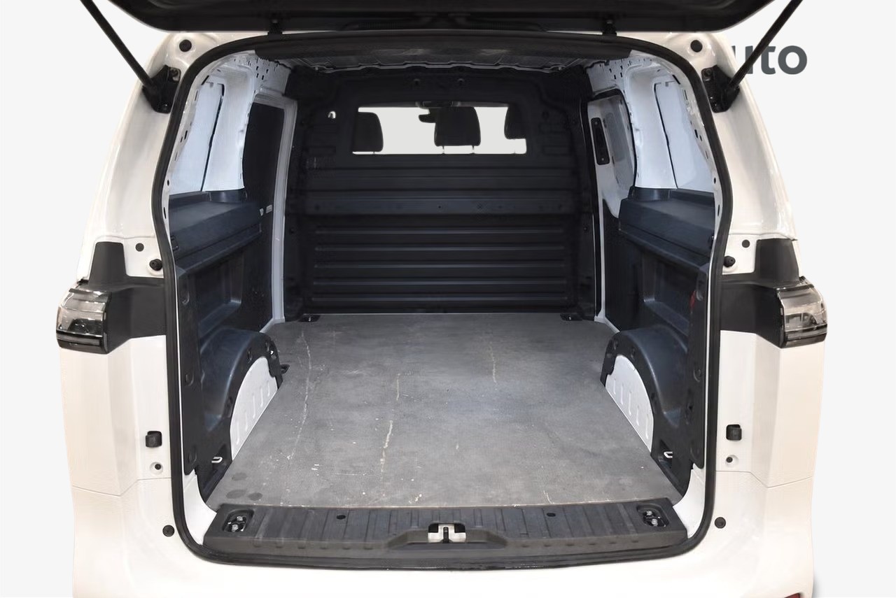 Volkswagen ID. Buzz Cargo 2023, kuva 6/6