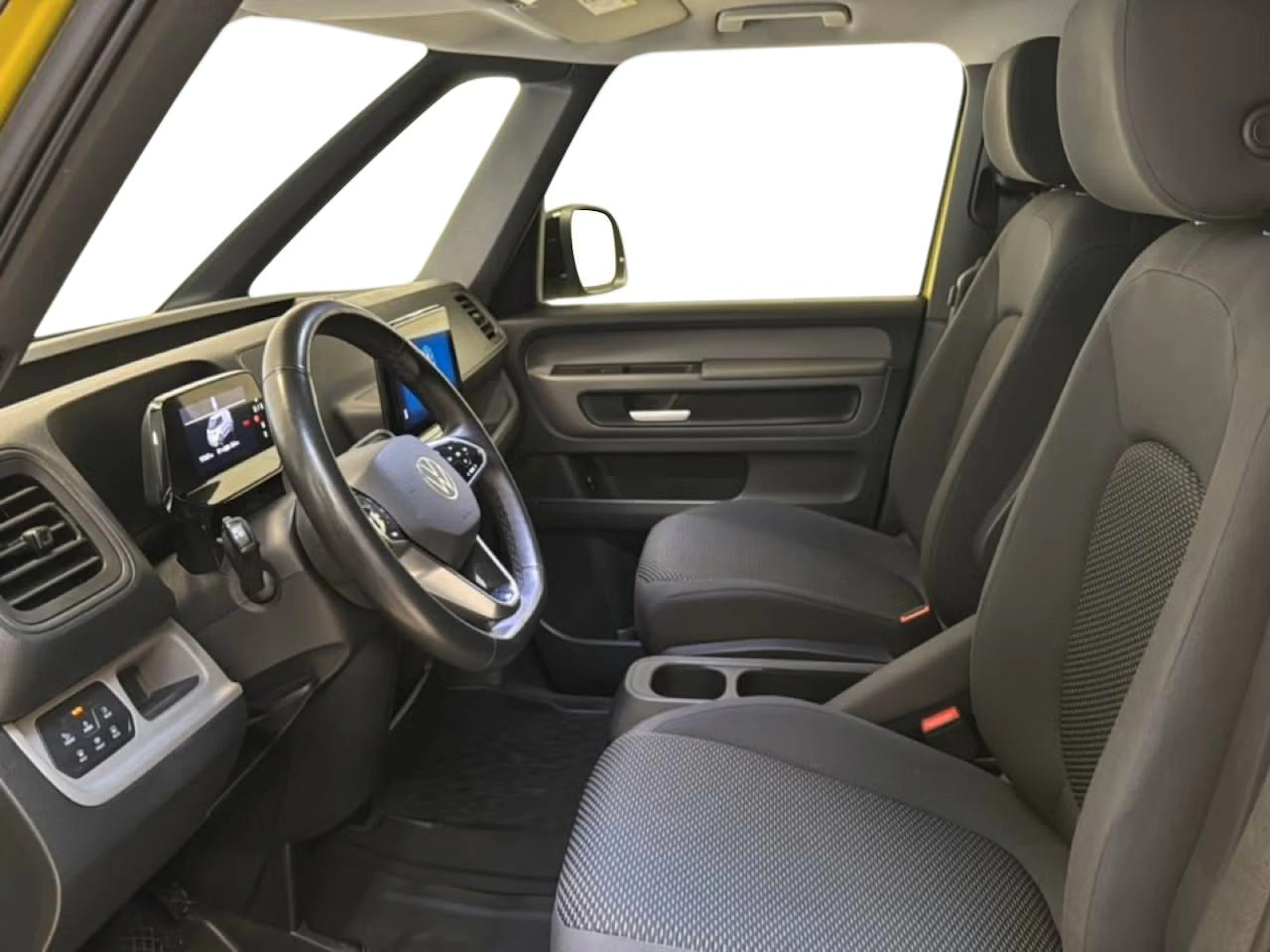 keltainen Volkswagen ID. Buzz Cargo 2023 kuva 4.
