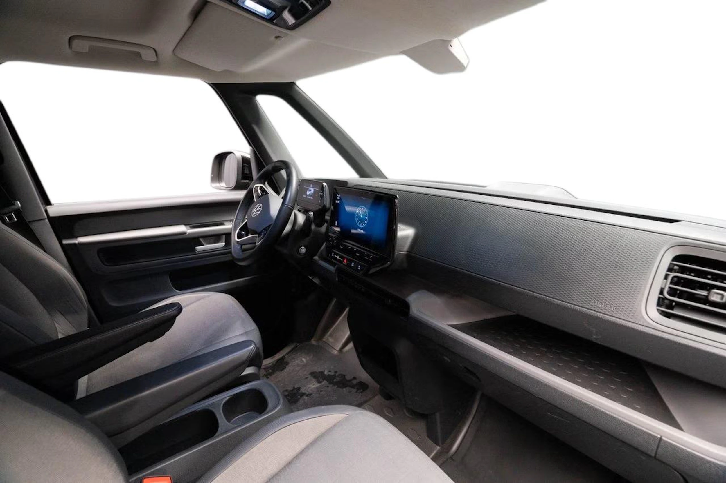 met. musta Volkswagen ID. Buzz Cargo 2023 kuva 3.