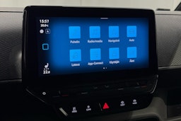 valkoinen Volkswagen ID. Buzz Cargo 2023 kuva 17.