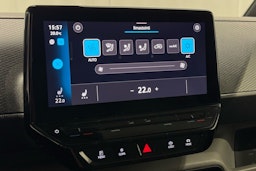 valkoinen Volkswagen ID. Buzz Cargo 2023 kuva 21.