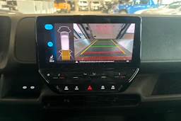 met. oranssi Volkswagen ID. Buzz Cargo 2023 kuva 4.