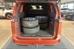 met. oranssi Volkswagen ID. Buzz Cargo 2023 kuva 8.