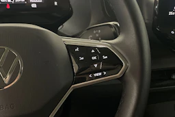harmaa Volkswagen ID. Buzz Cargo 2023 kuva 15.