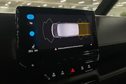 harmaa Volkswagen ID. Buzz Cargo 2023 kuva 16.
