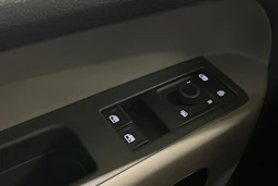 harmaa Volkswagen ID. Buzz Cargo 2023 kuva 23.