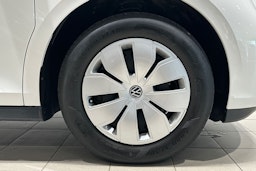 valkoinen Volkswagen ID. Buzz Cargo 2023 kuva 11.