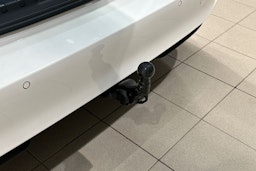 valkoinen Volkswagen ID. Buzz Cargo 2023 kuva 31.