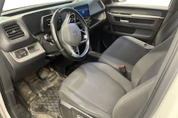 valkoinen Volkswagen ID. Buzz Cargo 2023 kuva 3.