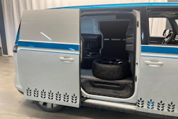 valkoinen Volkswagen ID. Buzz Cargo 2023 kuva 8.