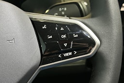 valkoinen Volkswagen ID. Buzz Cargo 2023 kuva 16.