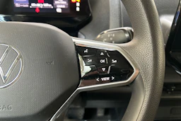 valkoinen Volkswagen ID. Buzz Cargo 2023 kuva 15.
