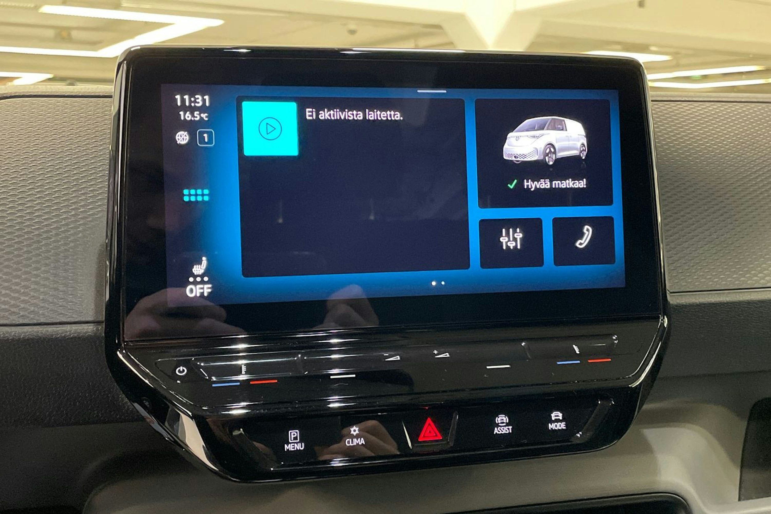 met. valkoinen Volkswagen ID. Buzz Cargo 2023 kuva 16.