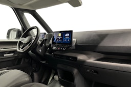 valkoinen Volkswagen ID. Buzz Cargo 2023 kuva 35.