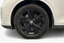 valkoinen Volkswagen ID. Buzz Cargo 2023 kuva 38.