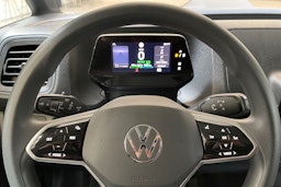 met. harmaa Volkswagen ID. Buzz Cargo 2023 kuva 22.