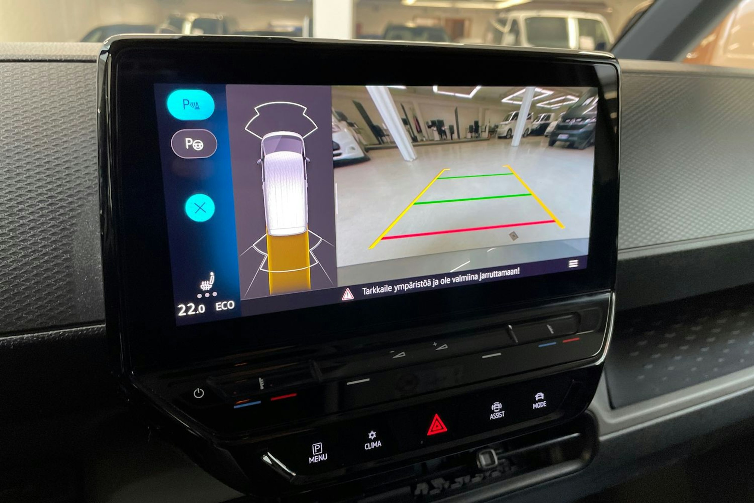 met. harmaa Volkswagen ID. Buzz Cargo 2023 kuva 23.