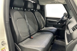 valkoinen Volkswagen ID. Buzz Cargo 2023 kuva 10.