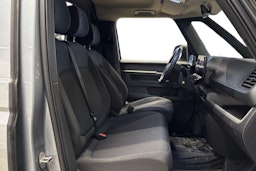 met. harmaa Volkswagen ID. Buzz Cargo 2023 kuva 11.