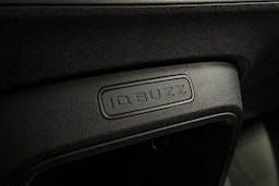 met. harmaa Volkswagen ID. Buzz Cargo 2023 kuva 31.