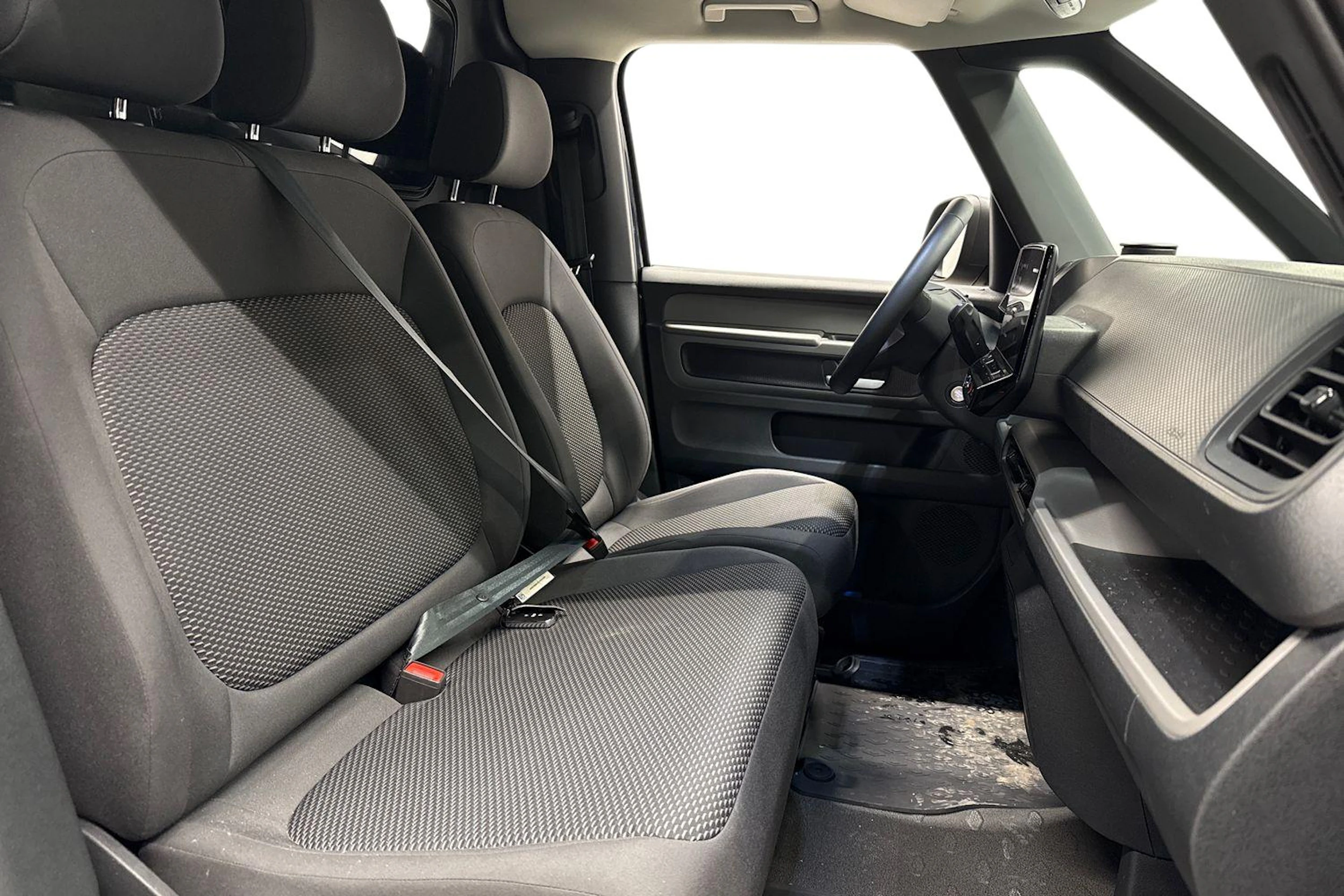 sininen Volkswagen ID. Buzz Cargo 2023 kuva 8.