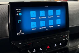 sininen Volkswagen ID. Buzz Cargo 2023 kuva 17.