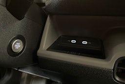 sininen Volkswagen ID. Buzz Cargo 2023 kuva 23.
