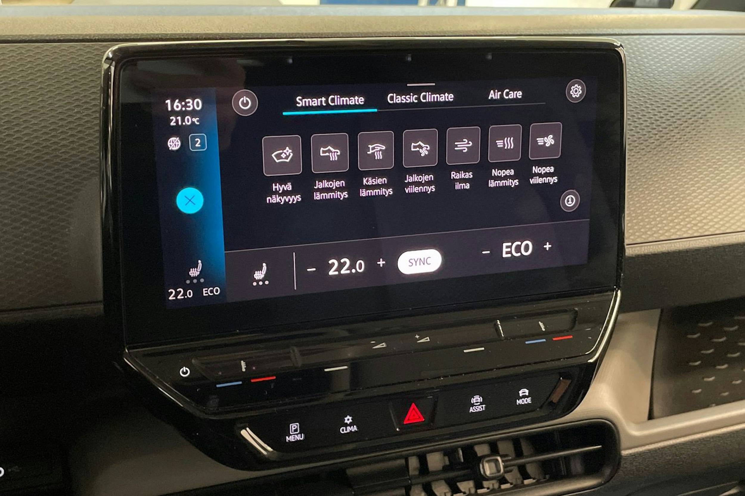 sininen Volkswagen ID. Buzz Cargo 2023 kuva 26.